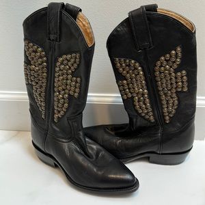 Size 6.5 RARE 🔥authentic black leather studded, cowboy boots. Only worn once!